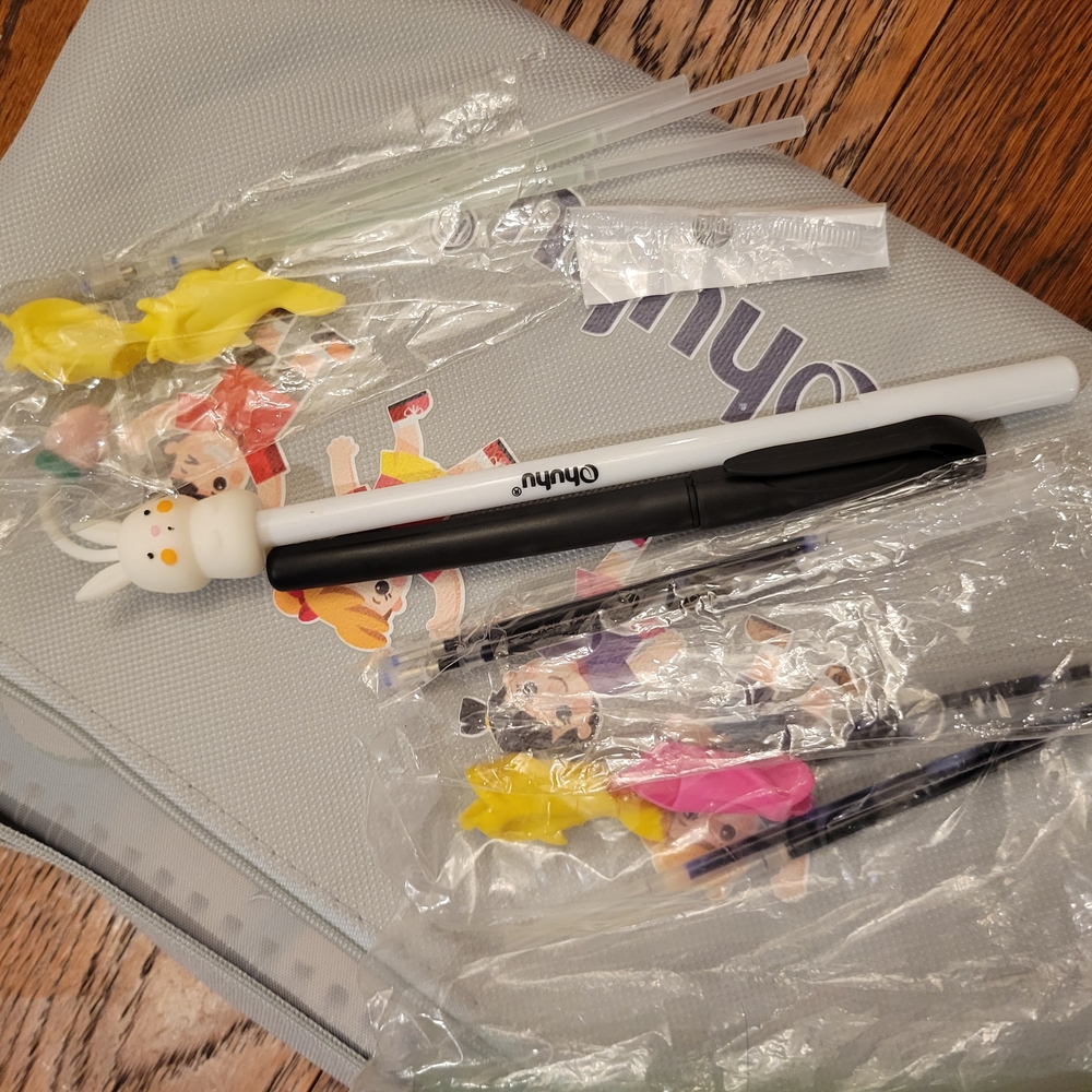 Practice Copybook Set for Kids - With Invisible Ink Pens - Picture 7 of 8